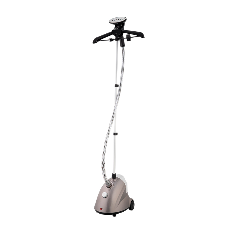 Défroisseur vapeur vertical puissant de 1 700 W